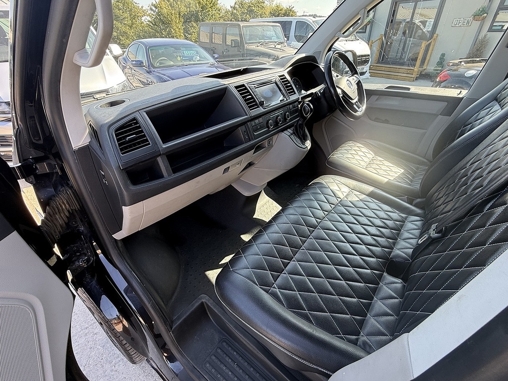 Volkswagen Transporter 2.0 Tdi 150Ps Lwb Topaz Dsg Blue #19