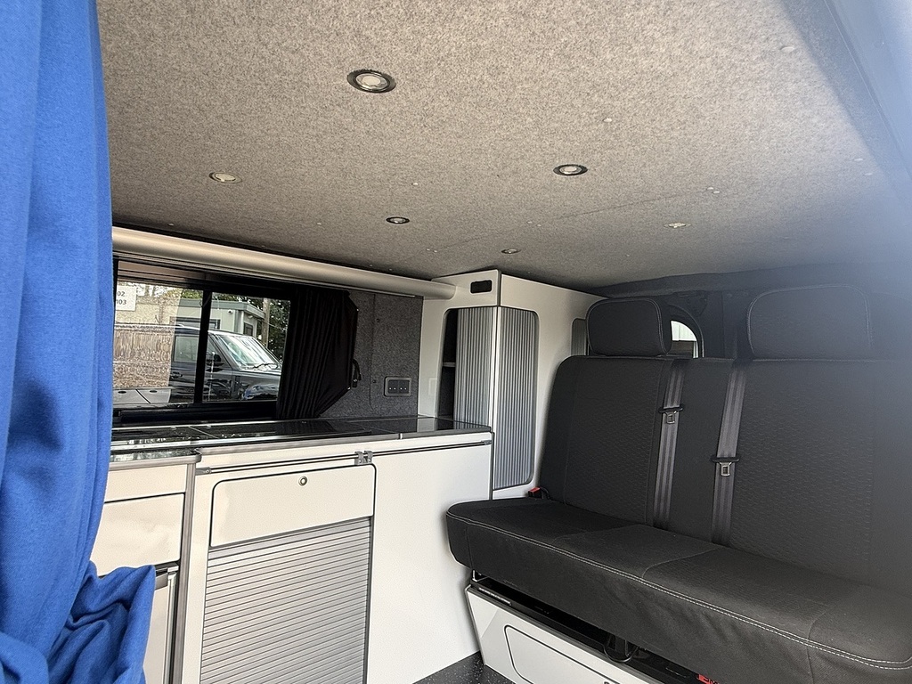 Vauxhall Vivaro Cdti 2700 Biturbo Ecoflex Sportive Black #6