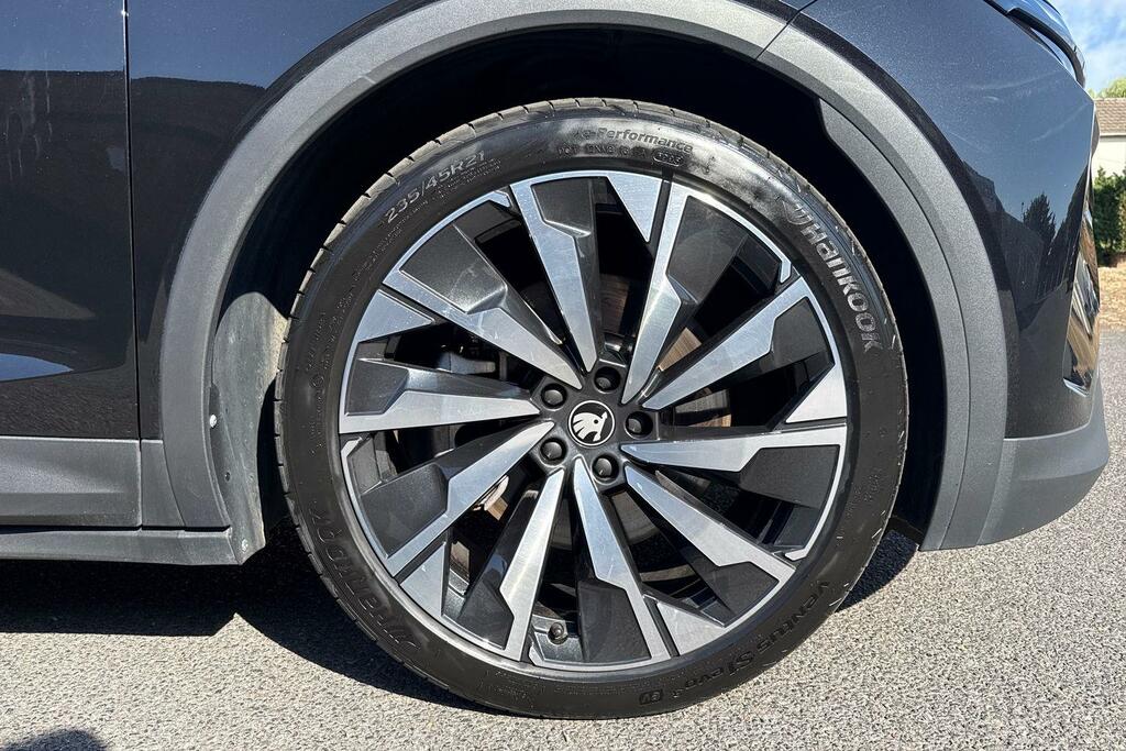 Skoda Elroq 210Kw 85 Sportline 82Kwh KN75FWZ Black #5