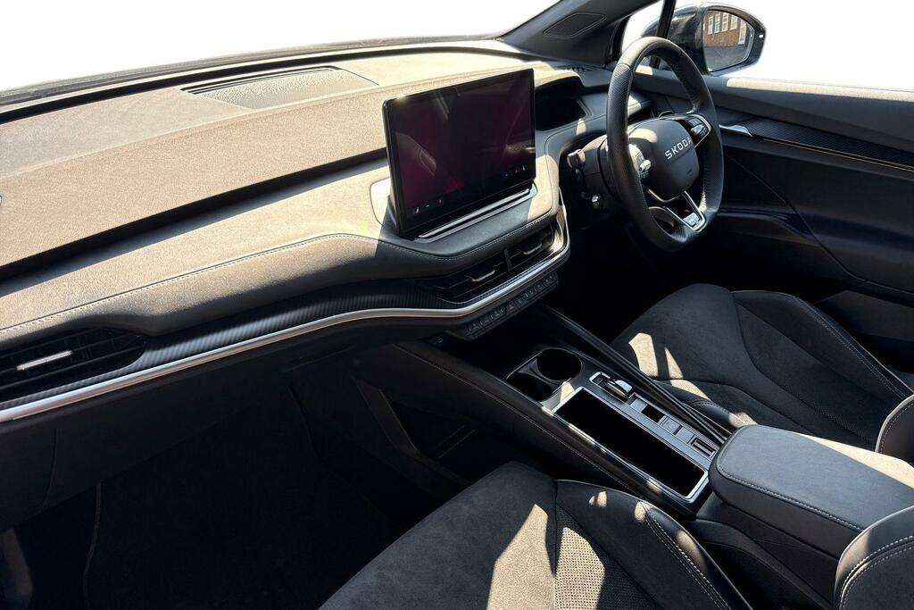 Skoda Elroq 210Kw 85 Sportline 82Kwh KN75FWZ Black #2