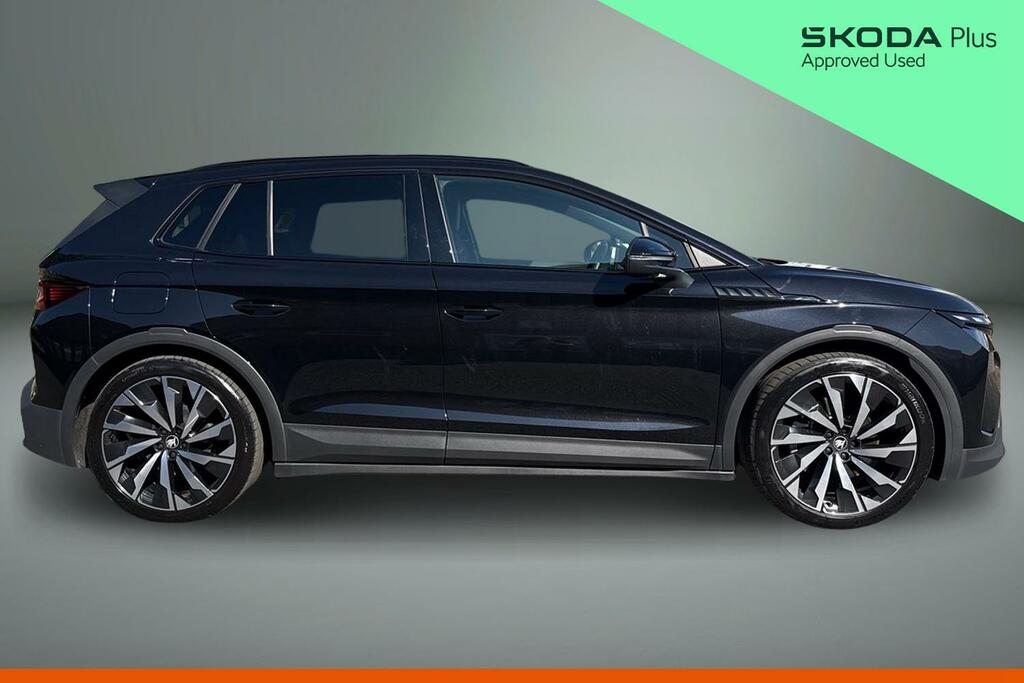 Skoda Elroq 210Kw 85 Sportline 82Kwh KN75FWZ Black #4