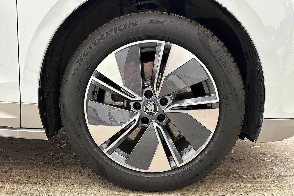 Skoda ENYAQ 210Kw 85 Edition 82Kwh White #5