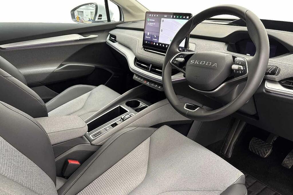 Skoda ENYAQ 210Kw 85 Edition 82Kwh White #6