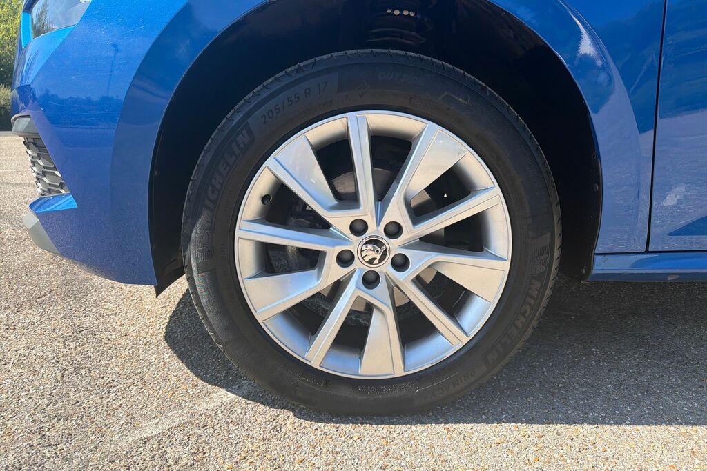 Skoda Kamiq 1.0 Tsi Se Suv Euro 6 Ss 95 Blue #5