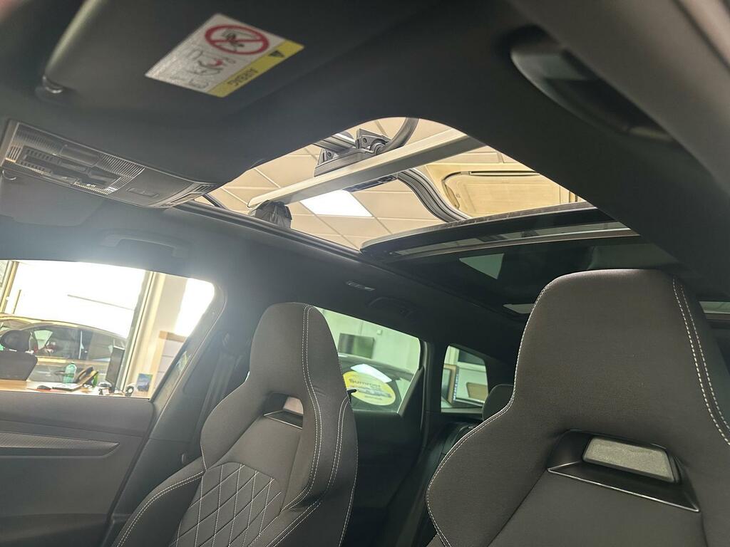 Skoda Karoq Suv 1.5 Tsi 150Ps Se Dsg White #16