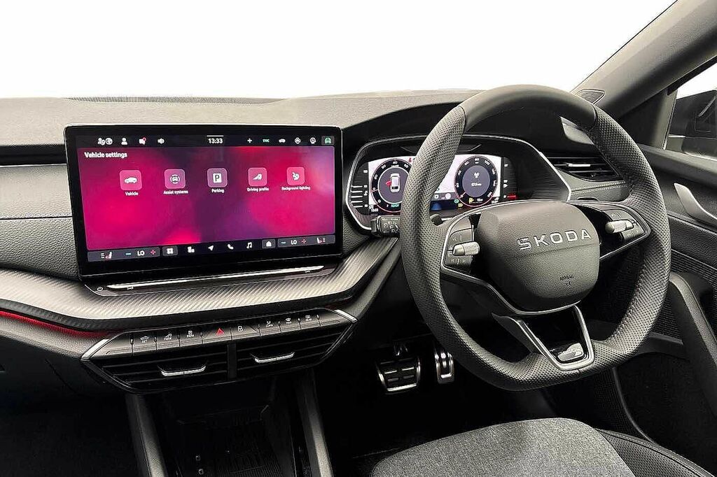 Skoda Octavia 1.5 Tsi 150 E-tec Sportline Dsg Black #2