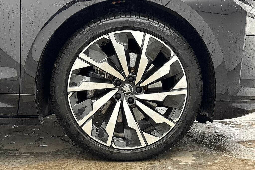 Skoda ENYAQ 210Kw 85X Sportline 82Kwh 4X4 Black #5