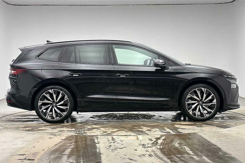 Skoda ENYAQ 210Kw 85X Sportline 82Kwh 4X4 Black #4