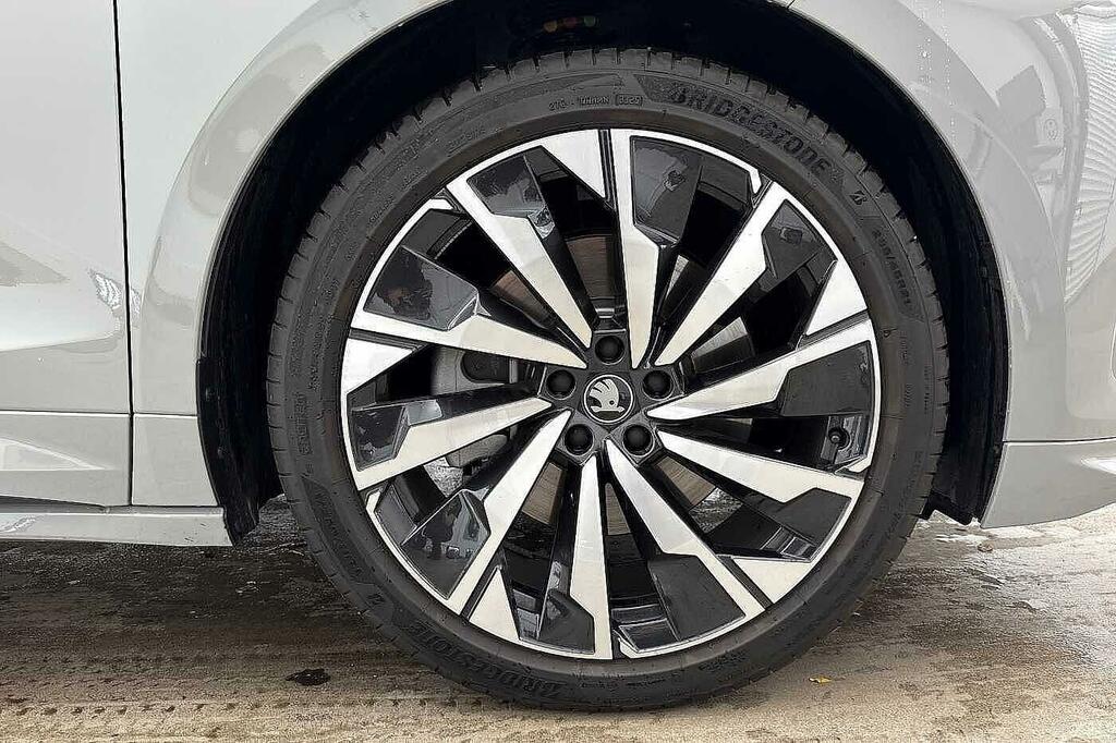 Skoda ENYAQ 210Kw 85X Sportline 82Kwh 4X4 Grey #5
