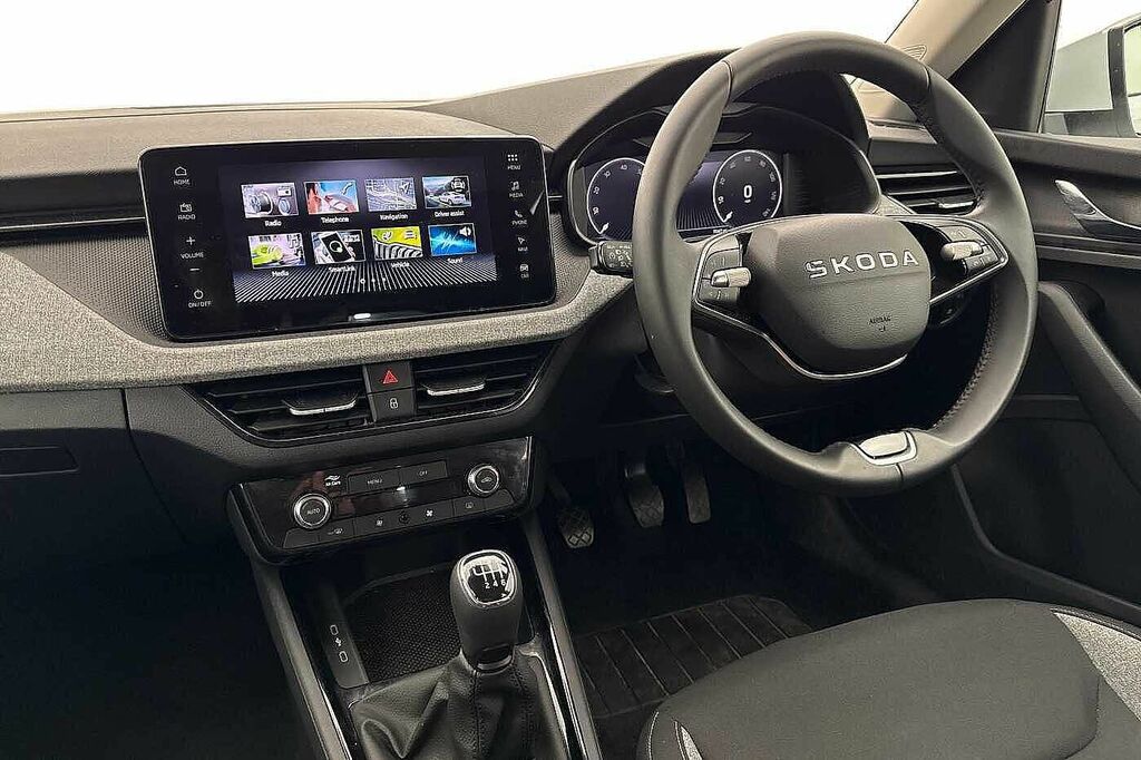 Skoda Kamiq 1.0 Tsi Se Edition Suv Euro 6 S White #2