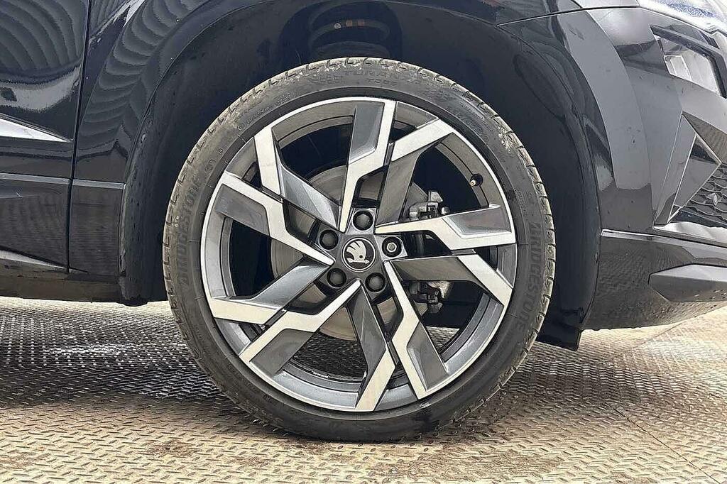 Skoda Karoq 1.5 Tsi Act Sportline Edition Suv Dsg E Black #5