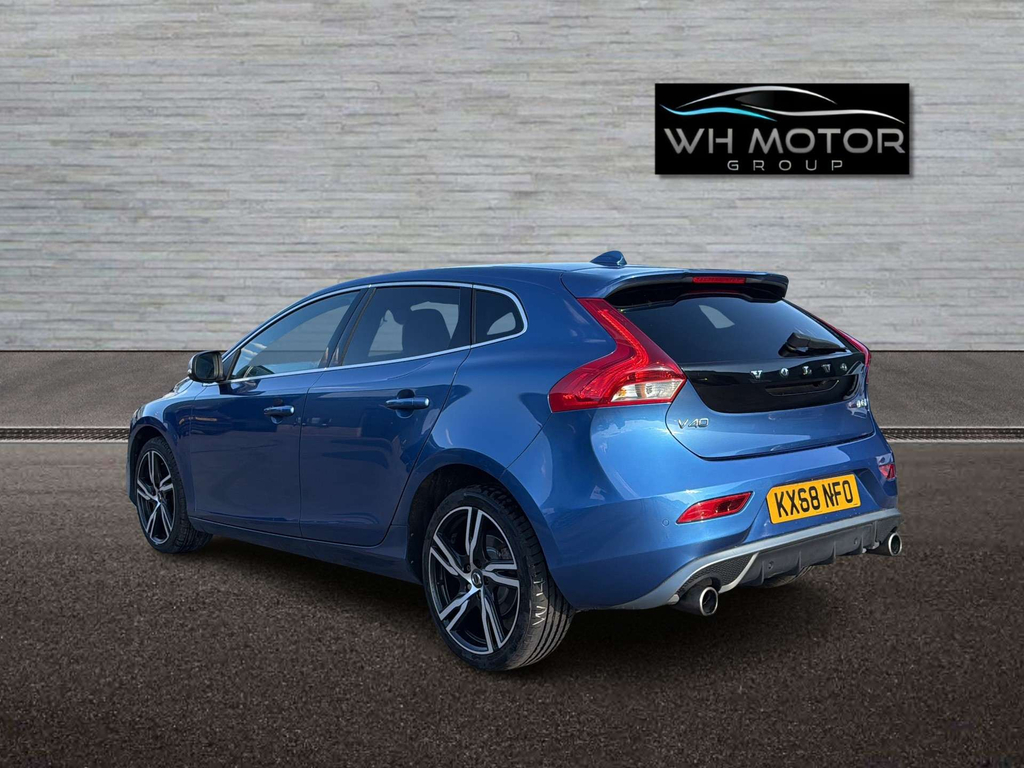 Volvo V40 D3 4 Cyl 150 R Design Pro Geartronic  #10