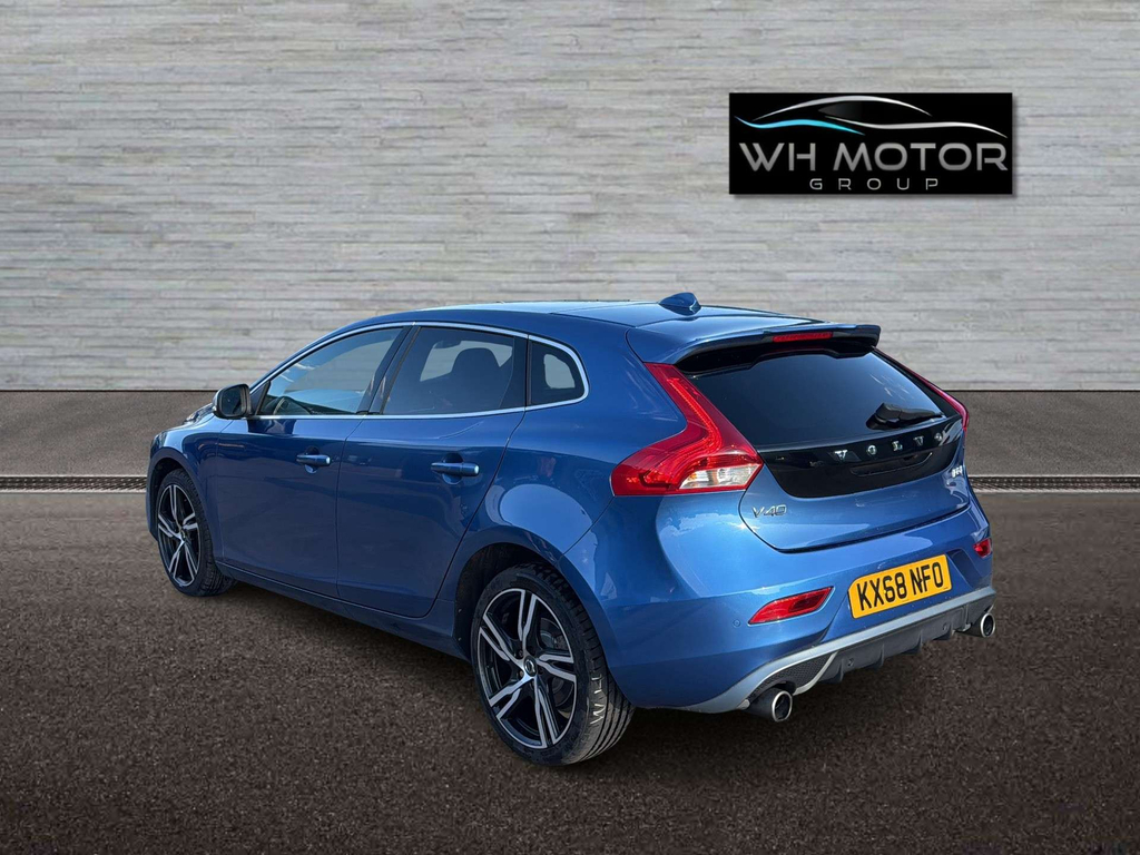 Volvo V40 D3 4 Cyl 150 R Design Pro Geartronic  #9