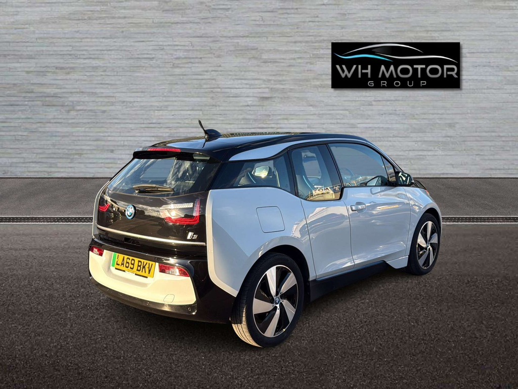 BMW i3 -- White #5