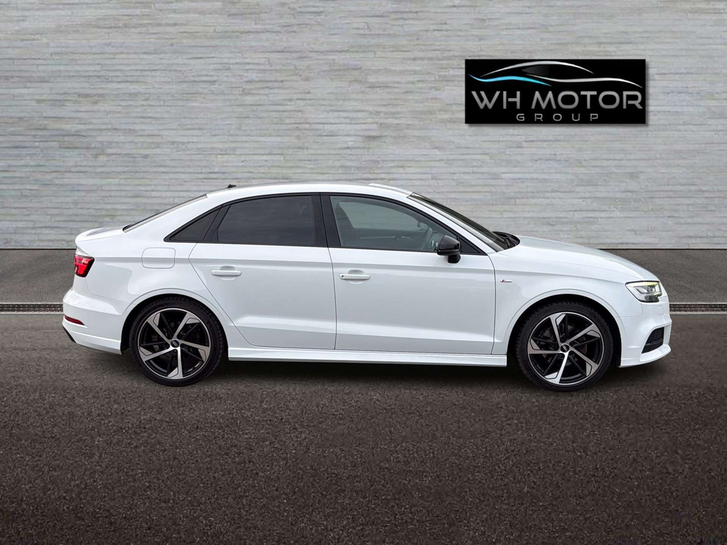 Audi A3 Black Edition 35 Tfsi  #4
