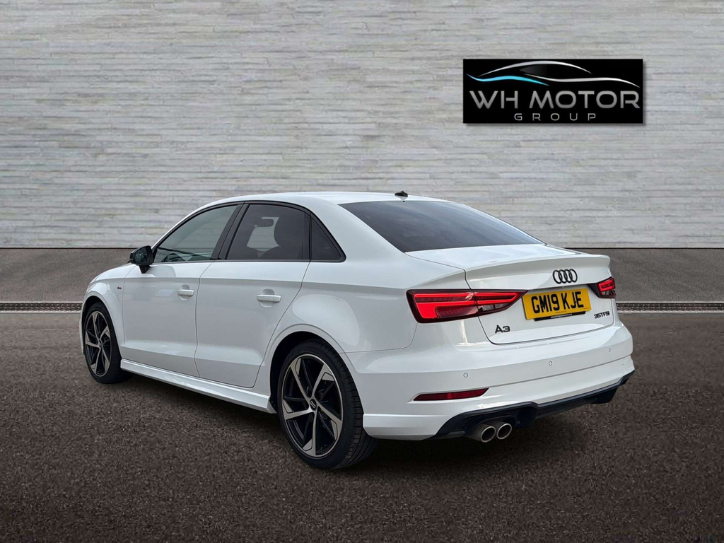 Audi A3 1.5 Tfsi 35 Sport Sportback S Tronic Black #10