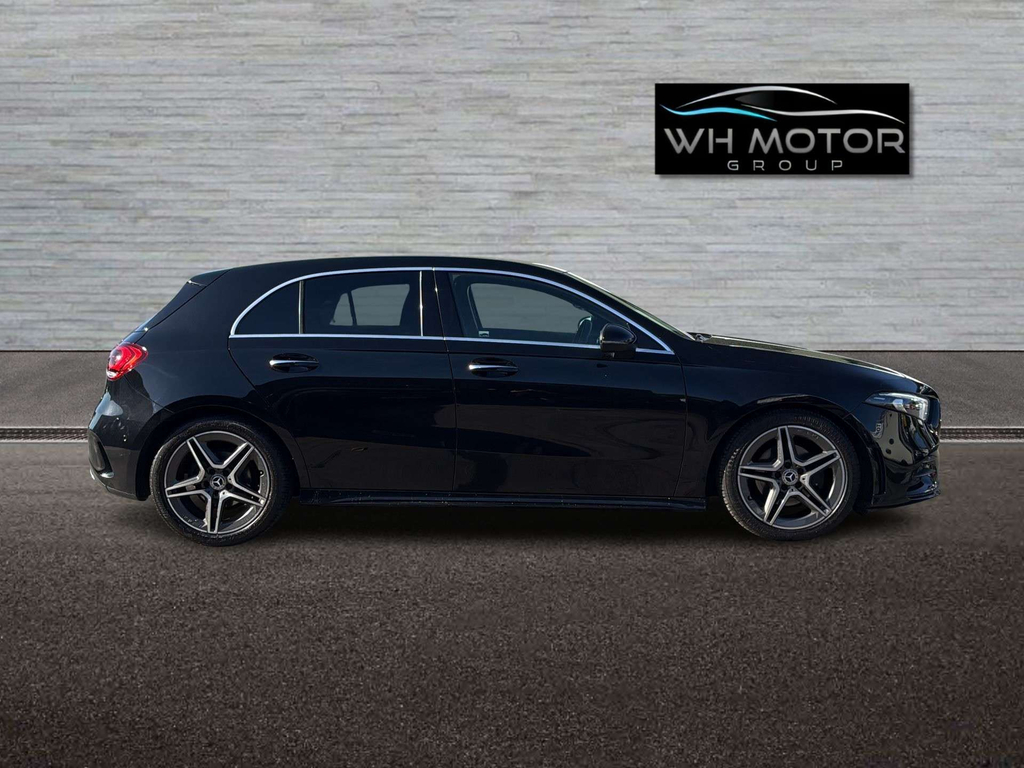 Mercedes-Benz A Class Amg Line Premium #4