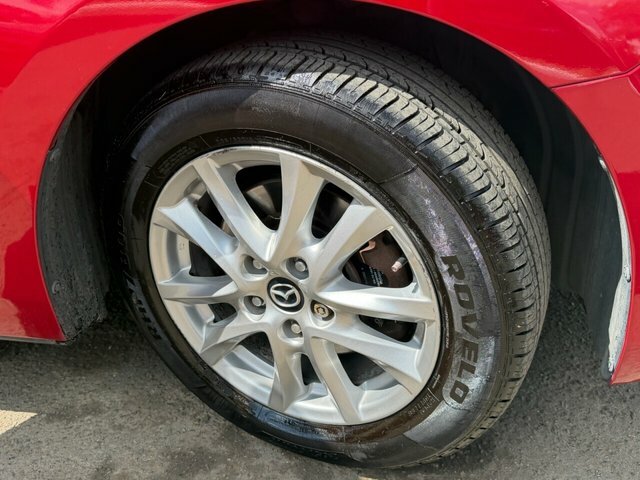 Mazda 3 2.0 Se One Owner - 35 Road Tax Red #56