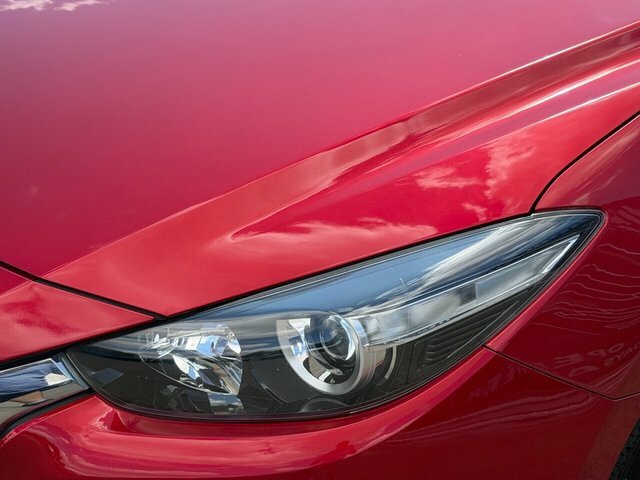 Mazda 3 2.0 Se One Owner - 35 Road Tax Red #12