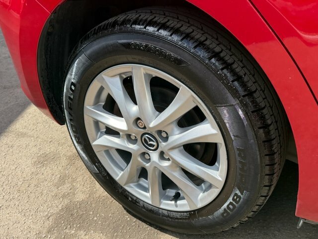 Mazda 3 2.0 Se One Owner - 35 Road Tax Red #55