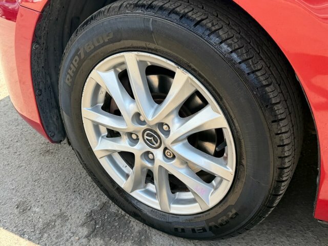 Mazda 3 2.0 Se One Owner - 35 Road Tax Red #53