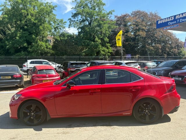 Lexus IS 300H Sport Saloon Red #4