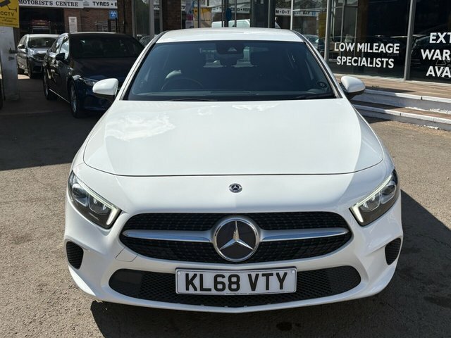 Mercedes-Benz A Class A180d Sport Hatchback KL68VTY White #2