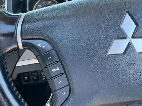 Mitsubishi Shogun Suv  #20