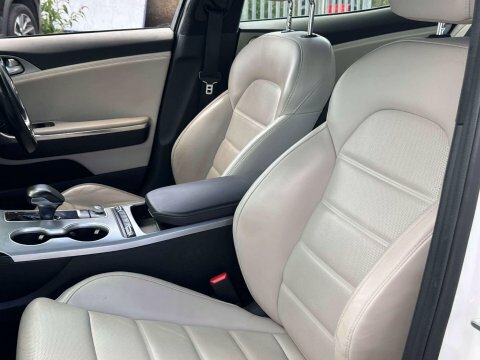 Kia Stinger Stinger 2.0 T-gdi Gt-line S Hatchback Grey #8