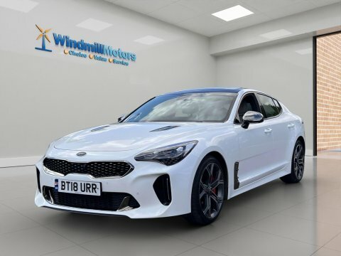Kia Stinger 3.3 T-gdi V6 White #4