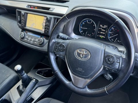Toyota Rav 4 2.0 D-4d Business White #2
