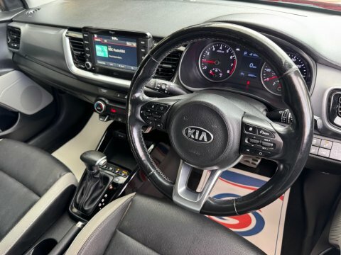 Kia Stonic 1.0 T-gdi 4 DA19OUM Red #2