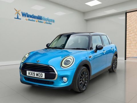 Mini Hatch 1.5 Cooper Classic KX19WOD Blue #5
