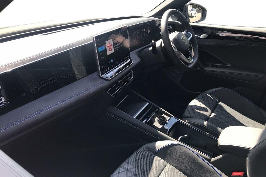 Volkswagen Tiguan Tiguan R-line 1.5 Etsi 150 Ps 7-Speed Dsg 2 Black #2