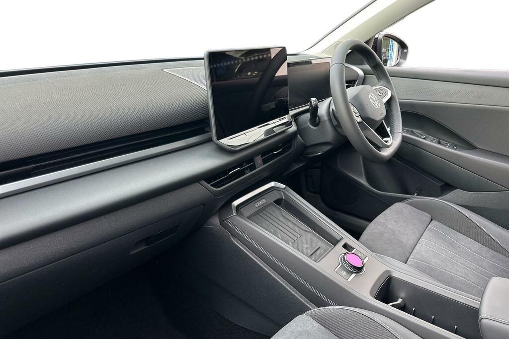 Volkswagen T-Roc New T-roc Style 1.5 Etsi 150 Ps 7-Speed Dsg Black #2