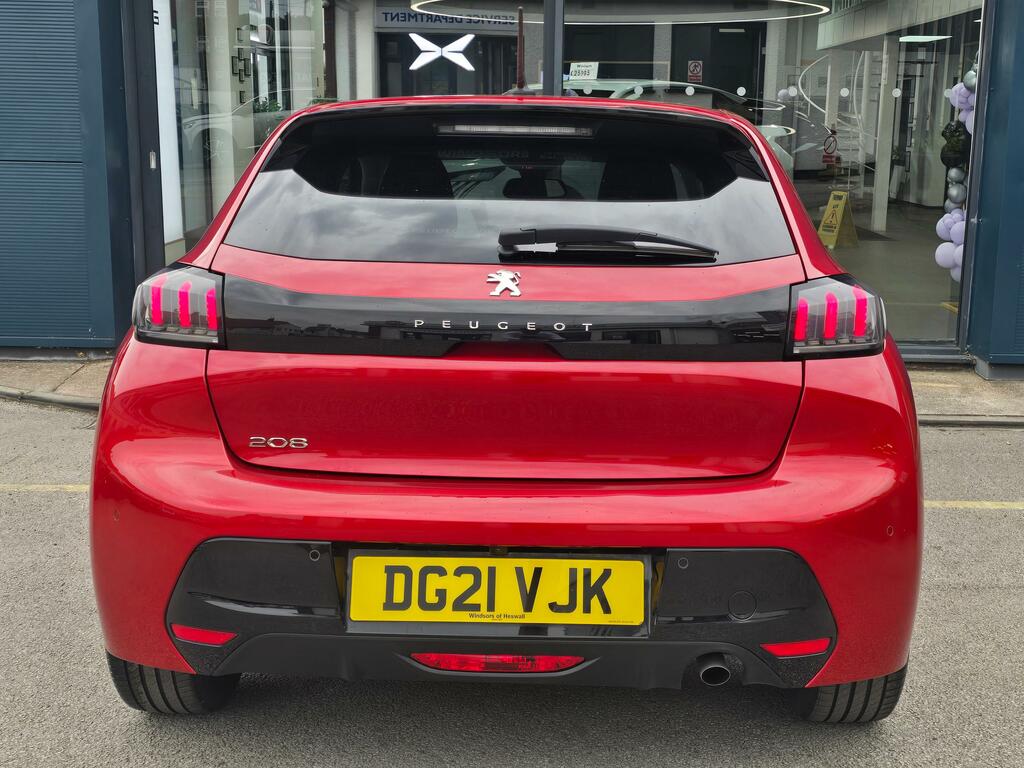 Peugeot 208 1.2 Puretech Allure Premium Hatchback M Red #5