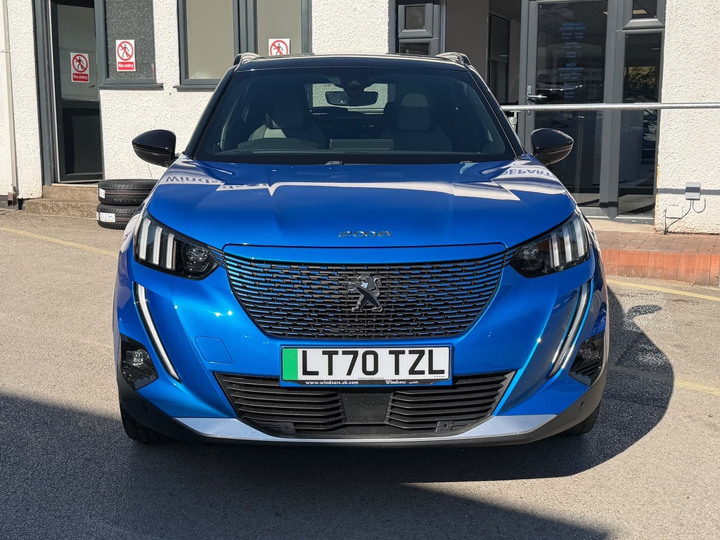 Peugeot e-2008 50Kwh Gt Suv 136 Ps Blue #3