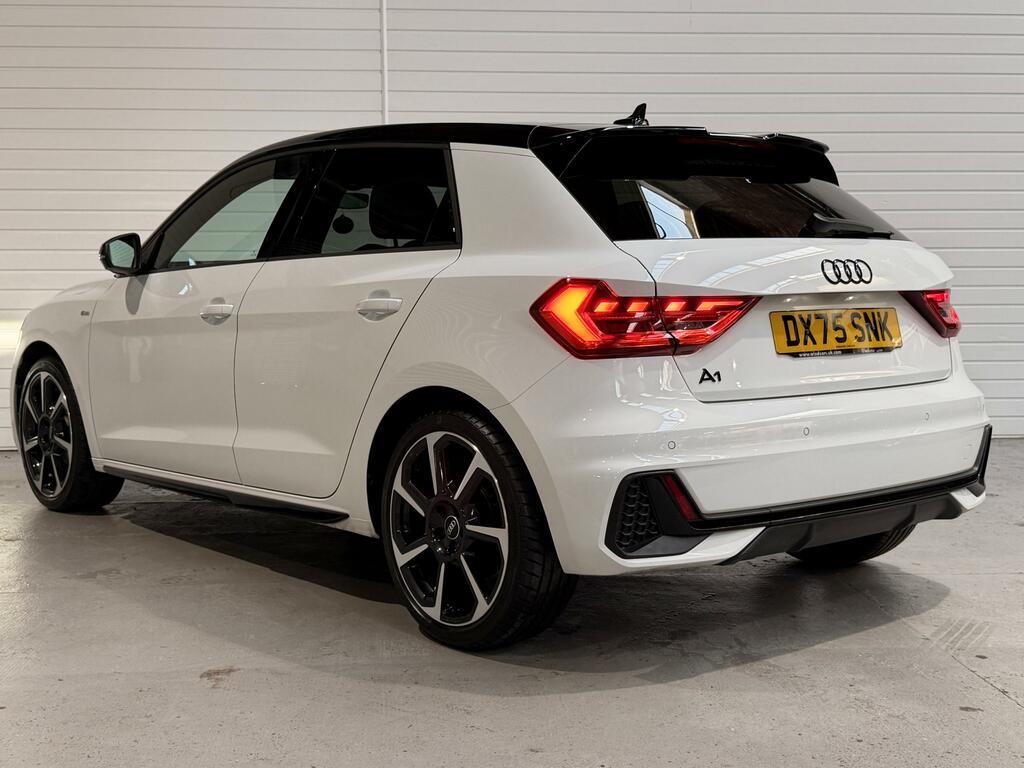 Audi A1 1.0 Tfsi 25 Sport Sportback S Tronic Eu White #19