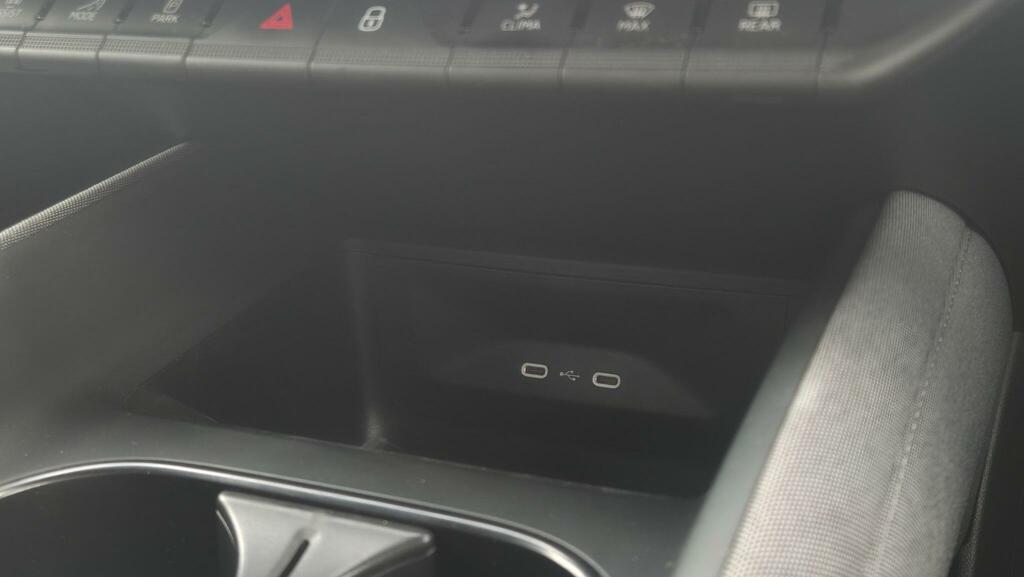 Skoda ENYAQ Iv E 179Ps 60 62 Kwh Blue #25