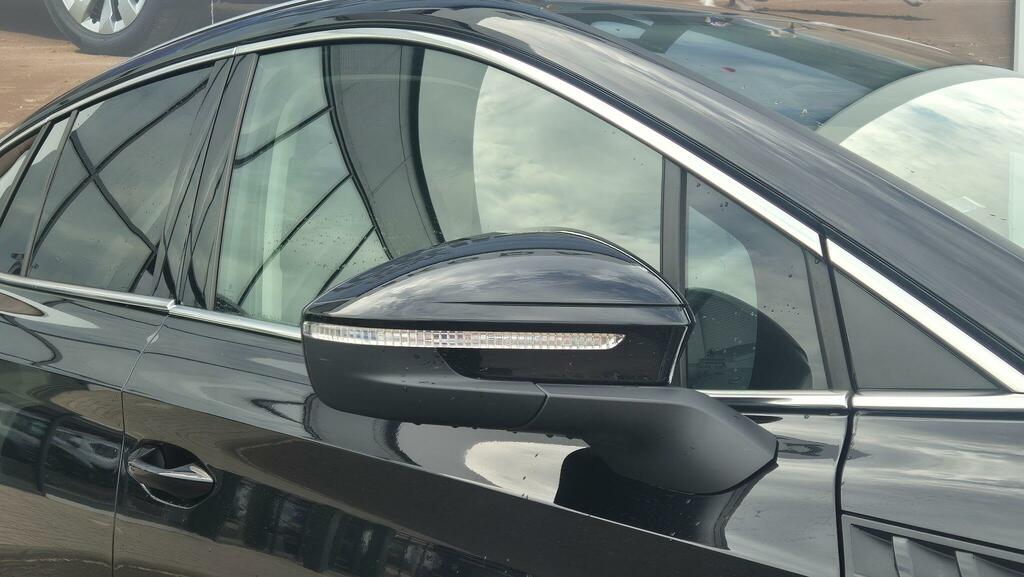 Skoda ENYAQ Iv E 179Ps 60 62 Kwh Blue #42