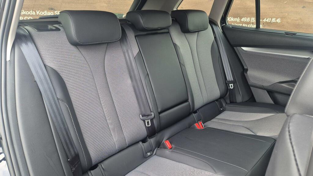 Skoda ENYAQ Iv E 179Ps 60 62 Kwh Blue #24