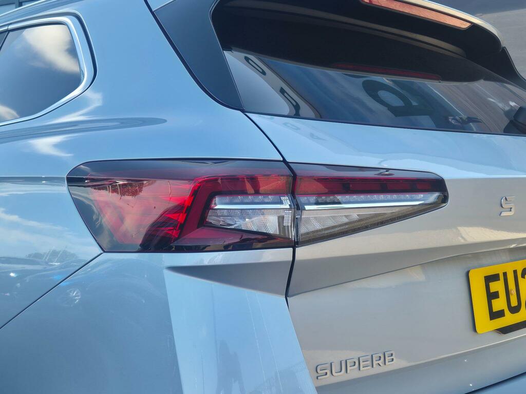 Skoda Superb 2024 2.0 Tsi 190Ps Laurin Klement Dsg Estate Black #44