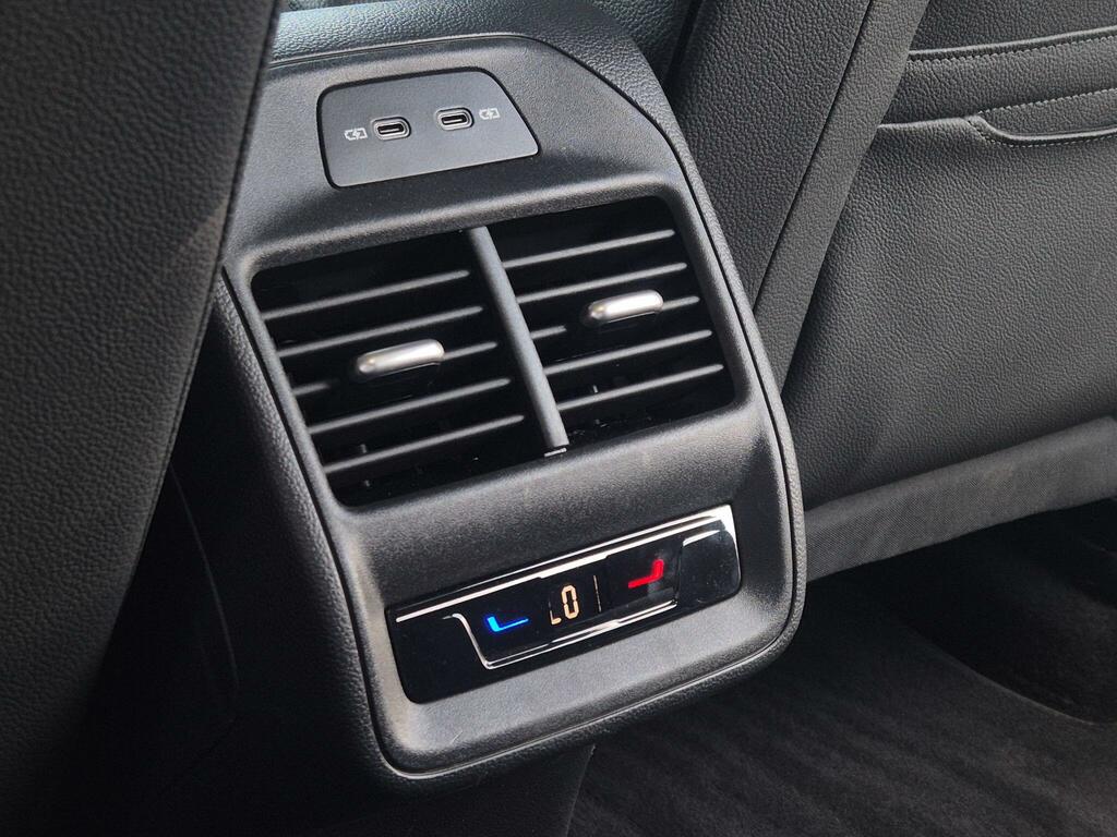 Skoda Superb 2024 2.0 Tsi 190Ps Laurin Klement Dsg Estate Black #19
