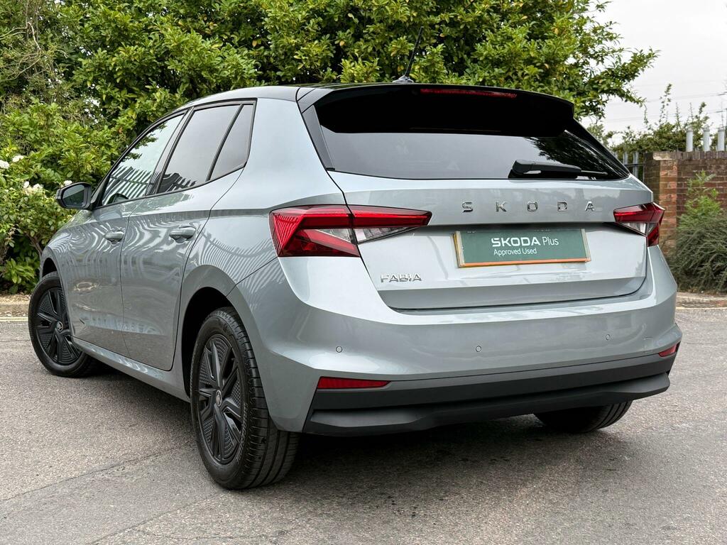 Skoda Fabia 1.0 Tsi Design Edition Hatchback Silver #3