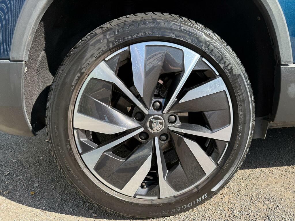 Skoda Karoq Suv 1.5 Tsi 150Ps Sportline Act Dsg Grey #28