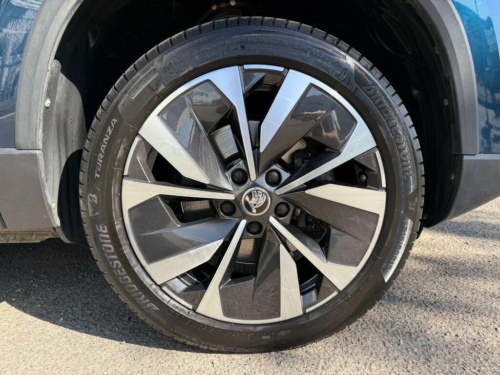 Skoda Karoq Suv 1.5 Tsi 150Ps Sportline Act Dsg Grey #27