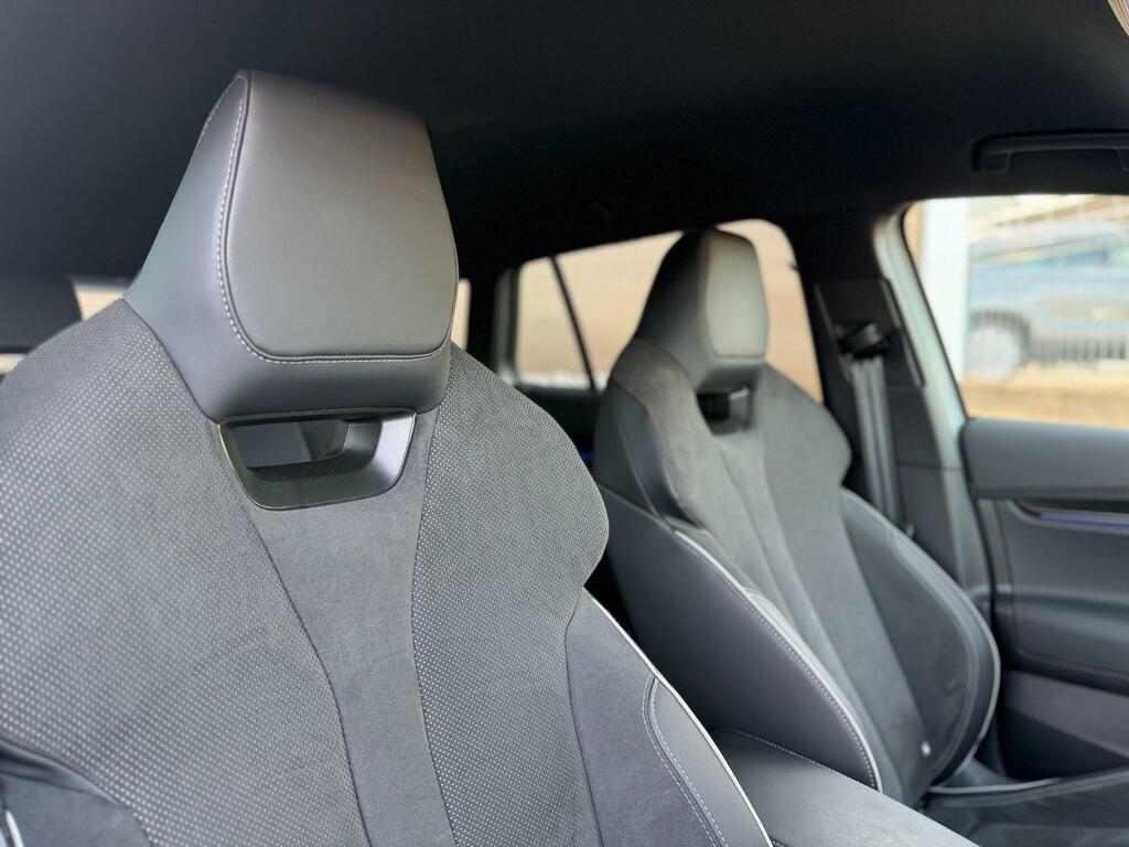 Skoda ENYAQ 210Kw 85 Sportline 82Kwh - 2026 75 Green #10