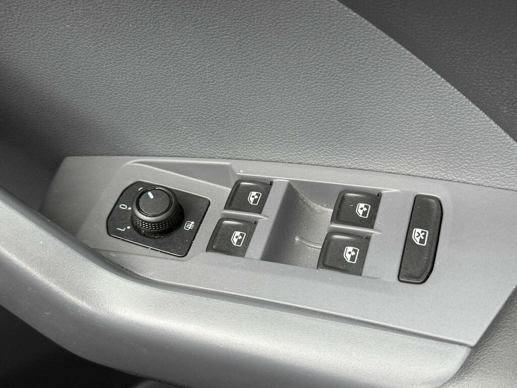 Volkswagen T-Cross Volkswagen T-cross Estate Se 1.0 Tsi 95Ps 5-Speed White #19