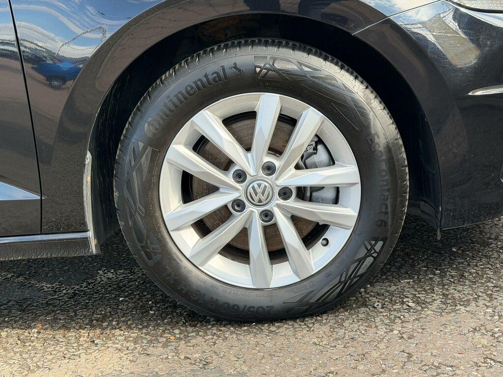 Volkswagen Touran 1.6 Tdi Se Family Mpv Euro 6 S WK68VOP Black #5