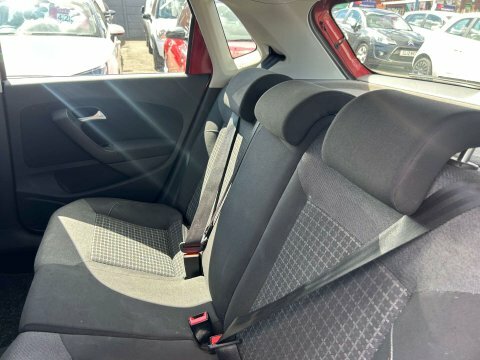 Volkswagen Polo 2019 68 1.0  #52